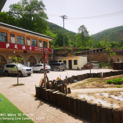 雨岔大峡谷旅游包车专业地接社，吃住行