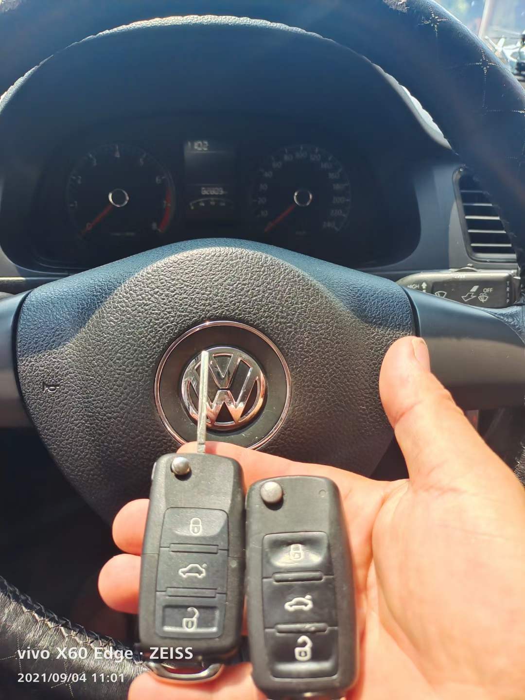 崇明配汽车钥匙到哪里配，汽车钥匙的日常使用注意