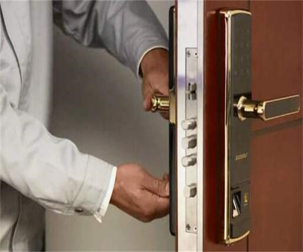 醴陵开锁换锁修锁提供紧急上门开锁服务-- 醴陵阿龙开锁公司