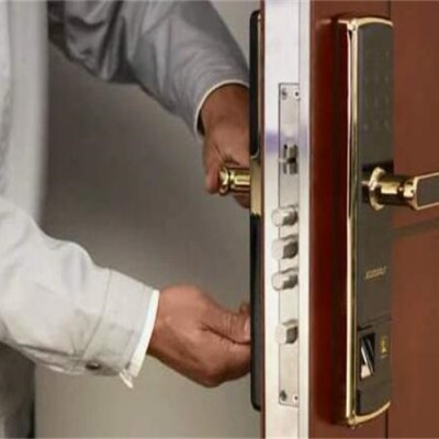 醴陵开锁换锁修锁提供紧急上门开锁服务