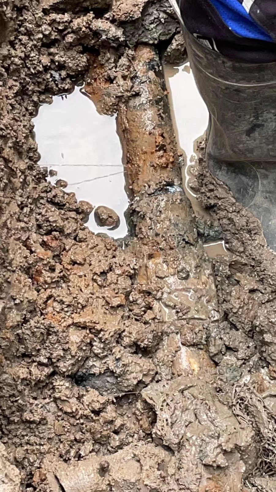 昌吉自来水管道漏水检测，发现漏水不再难-- 昌吉安顺居管道测漏公司