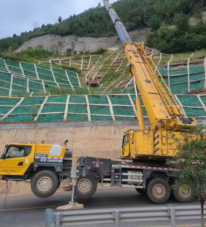 小吨位吊车可以用于哪些吊装项目使用？-- 巫山县启泽永发装卸服务有限公司