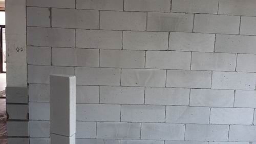 轻质砖隔墙施工方式-- 揭阳鑫浩砌墙抹灰包工包料
