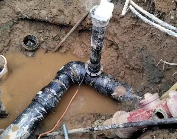 东莞墙内暗水管漏水的维修方法有以下几个步骤-- 东莞锦鸿漏水检测公司