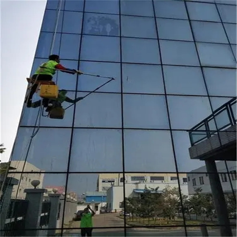 玉环高楼大厦外墙清洗的流程与技巧-- 玉环复原高空作业服务部