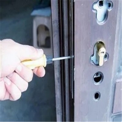 安顺换防盗门锁芯价格解析，专业服务助您轻松换锁