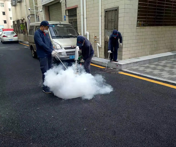 太仓灭蟑螂公司教你如何判断家中是否存在蟑螂-- 太仓赫鼎鸿杀虫灭鼠公司   