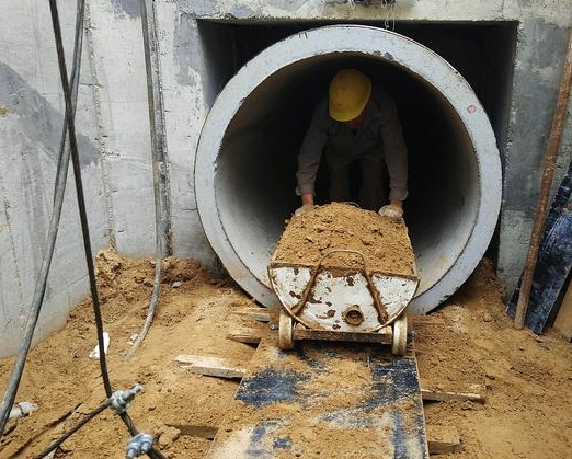 昌吉非开挖顶管工程如何保护周遭环境？-- 新疆钻鑫非开挖管道工程公司
