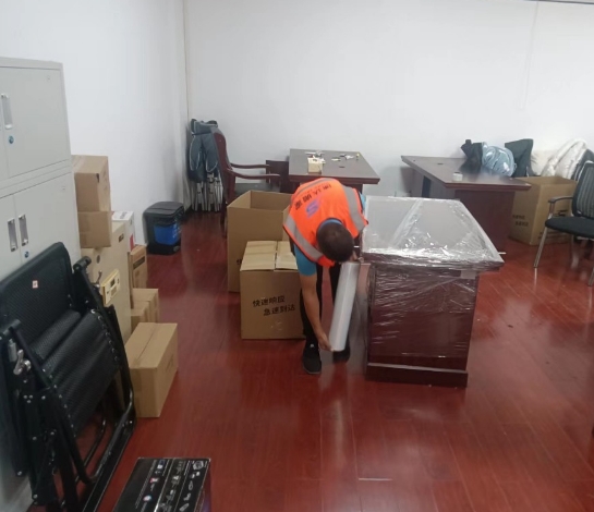秀洲搬厂时如何避免物品碰撞-- 秀洲速达搬家公司