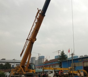 重庆大学城附近组个吊车需要注意哪些事项？