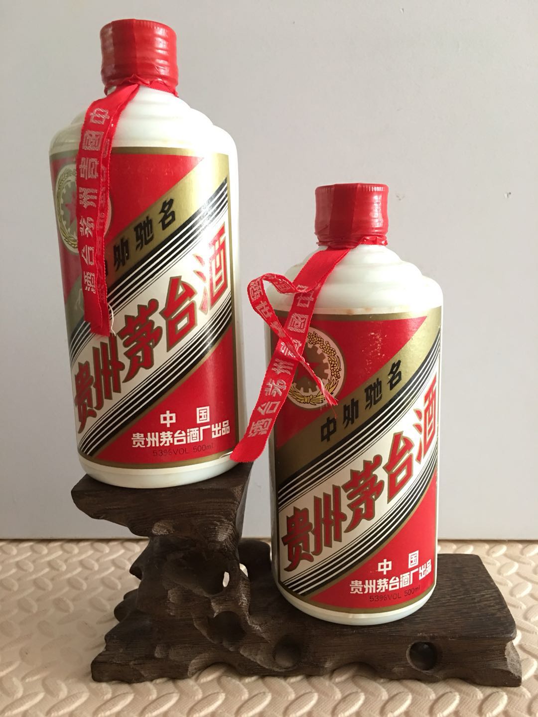 成都温江回收生肖茅台酒 珍品五粮液-- 成都诚信烟酒回收