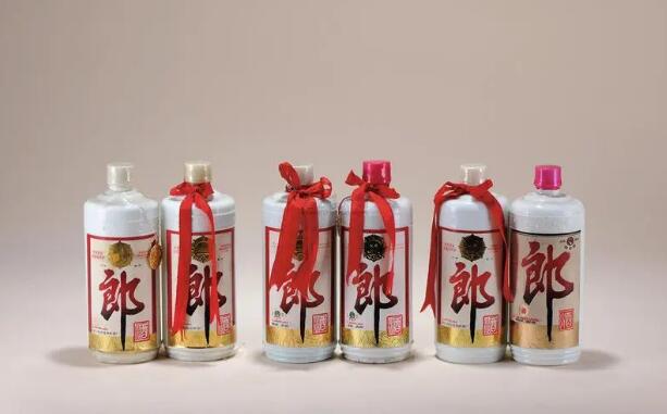 济南郎酒回收-- 济南伙玉回收烟酒礼品行