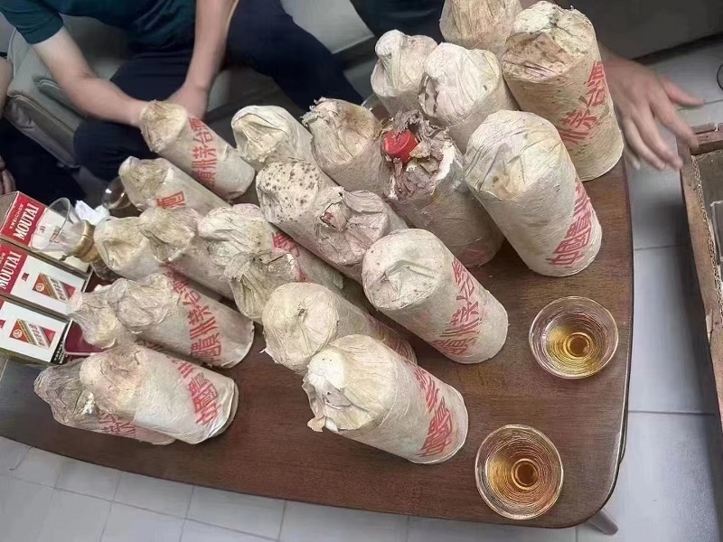 马鞍山茅台酒回收名酒老酒白酒收购免费估价 上门回收-- 马鞍山润扬回收茅台酒冬虫夏草行