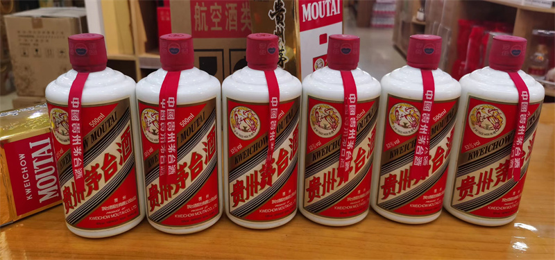 辨别成都白酒真假的方法-- 成都鸿运烟酒回收中心