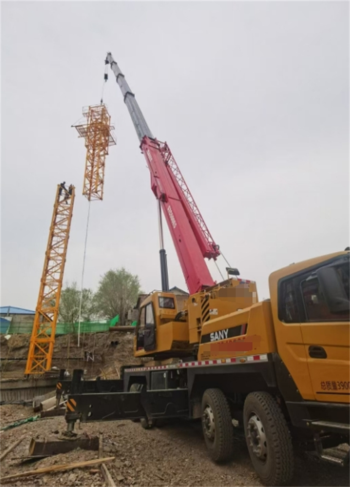 专业吊车团队是如何保障吊装任务顺利完成的？-- 丽水苏发吊装吊车出租公司