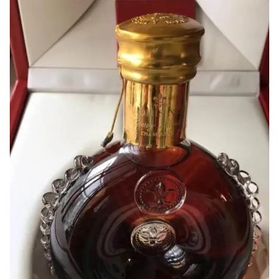 泰州回收茅台，随时上门回收名酒