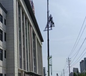 对于需要多台吊车协同作业的工程吊装公司如何协调调度？