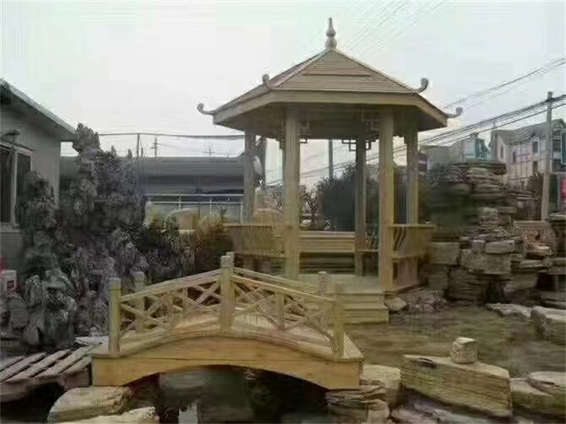 探秘临河防腐木，绿色建材的未来