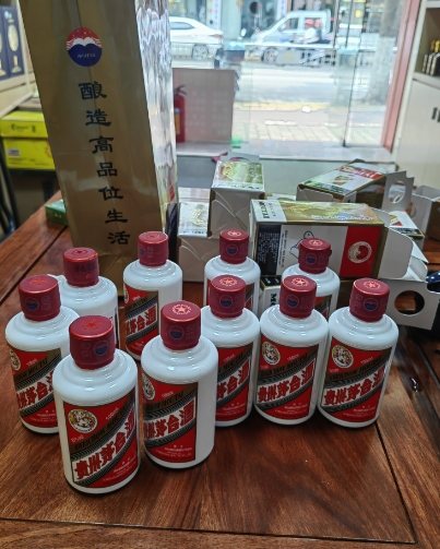 重庆免费上门长期回收各种家庭闲置白酒，库存老酒