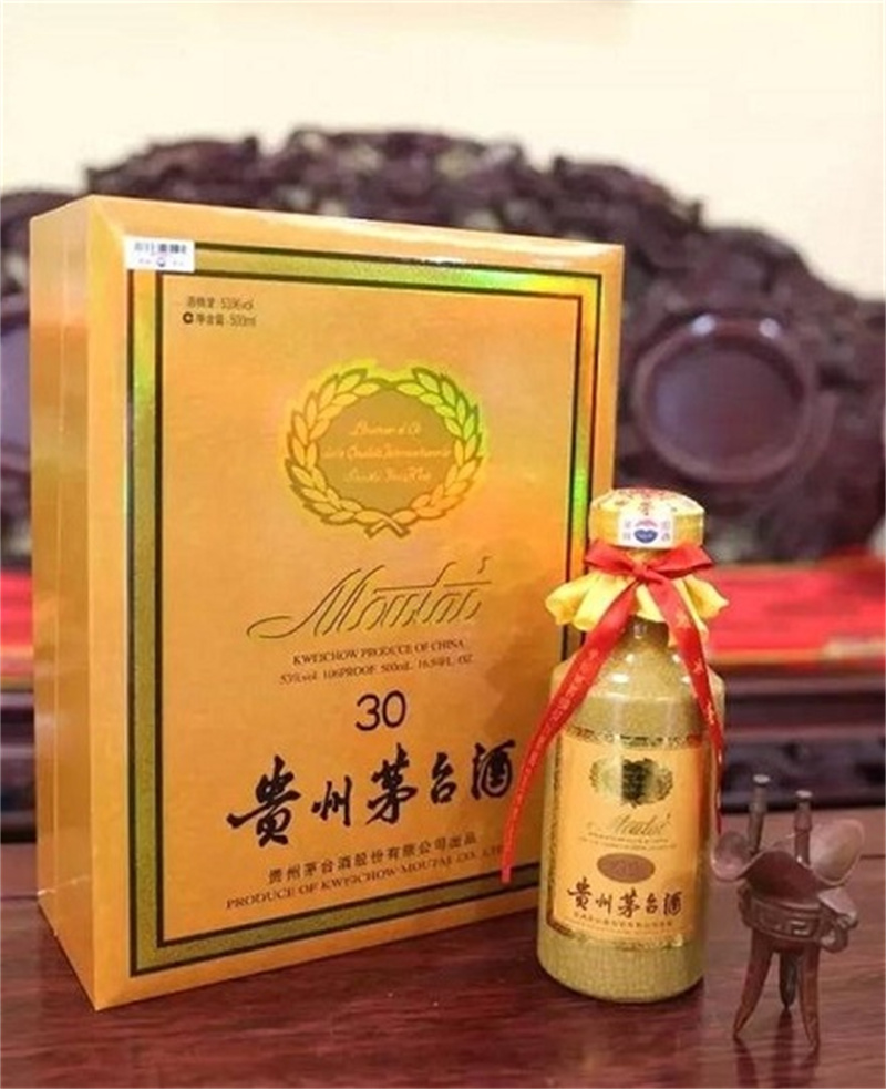 华阳老酒回收服务，重塑经典，让回忆更有价值
