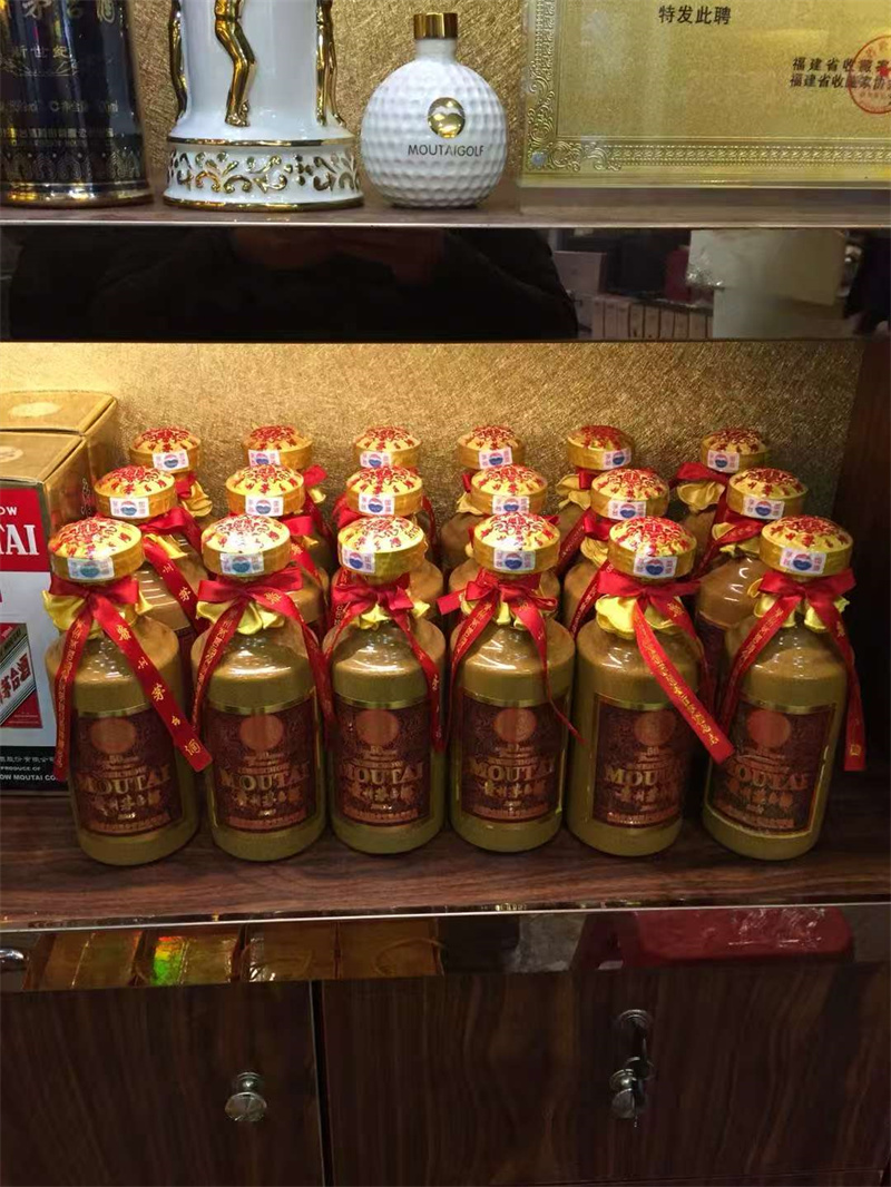惠州烟酒回收价格表-- 惠州鑫盛烟酒礼品回收行