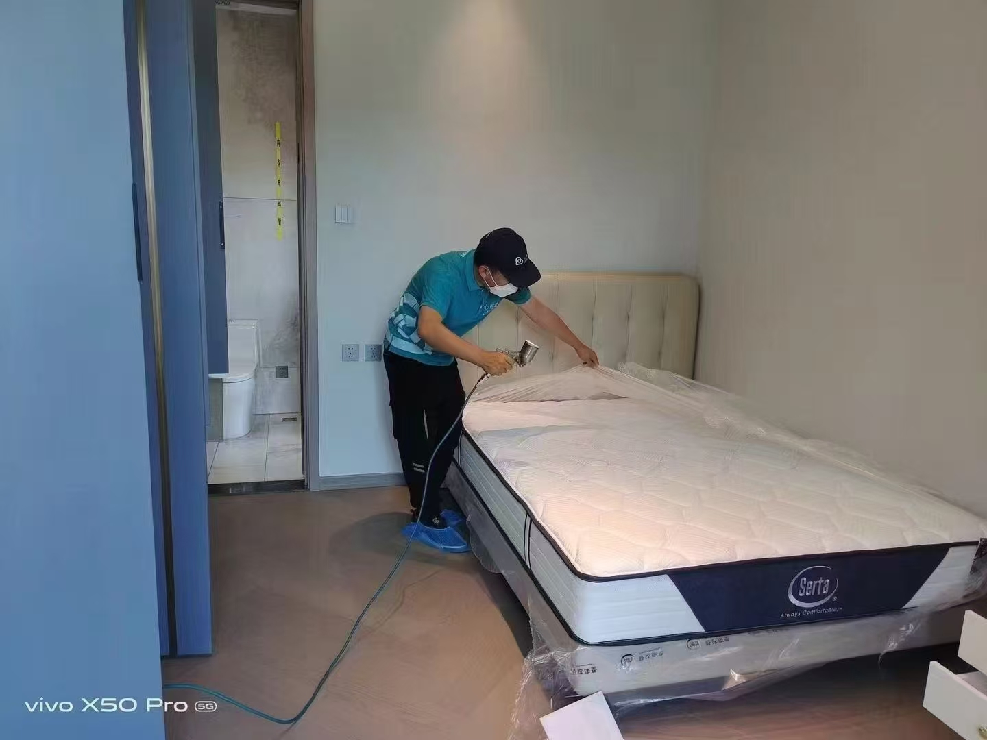 装修中用的胶水不但会甲醛超标还会TVOC超标