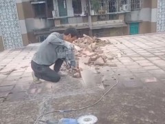 屋面防水涂料施工存在哪些问题？