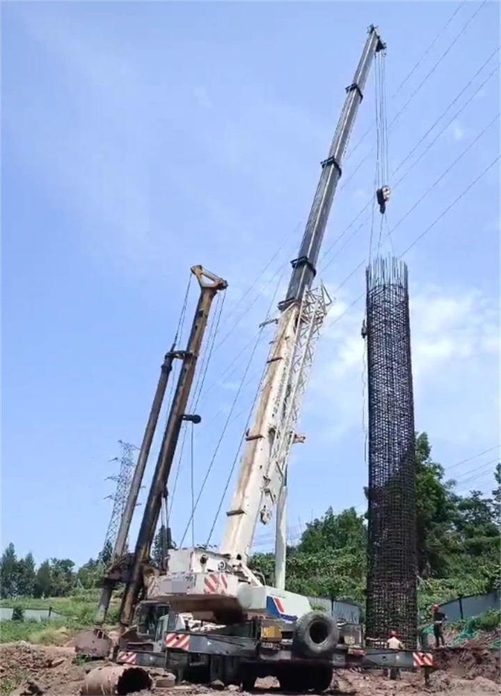 ​吊装精密仪器时如何减少震动损伤？-- 攀枝花市鑫宏吊装吊车出租服务中心