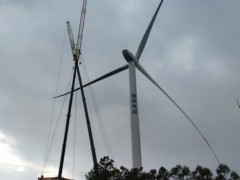 小型吊车出租在农村自建房能发挥哪些作用？费用贵不贵？​