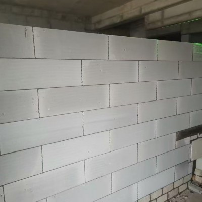 湘潭万楼湘玺培训学校教室轻质砖隔墙