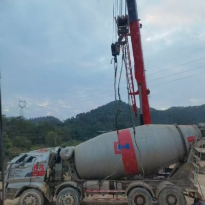 于河间租吊车前，场地承重能力需达到何种标准才能保障安全？​