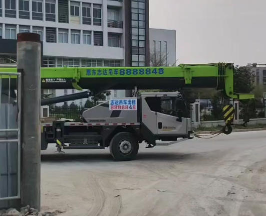 大吨位的汽车吊可以完成哪些工程项目需求？-- 惠东县志达吊车出租公司