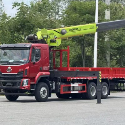 蓝山县吊车出租公司可以为大众市民提