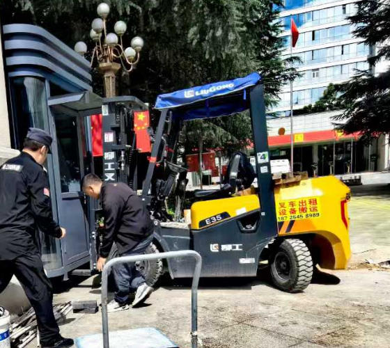 原来买的叉车怎么办?麒麟区叉车租赁成本低-- 麒麟区昼夜搬运服务部