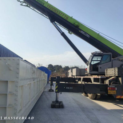 租吊车时要求提供设备保险，哪些险种是必须包含的？​