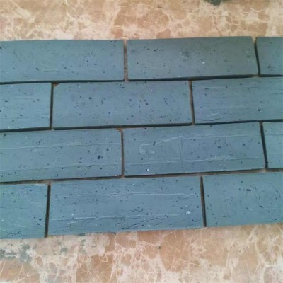 广西青砖条：线条流畅，勾勒建筑雅韵