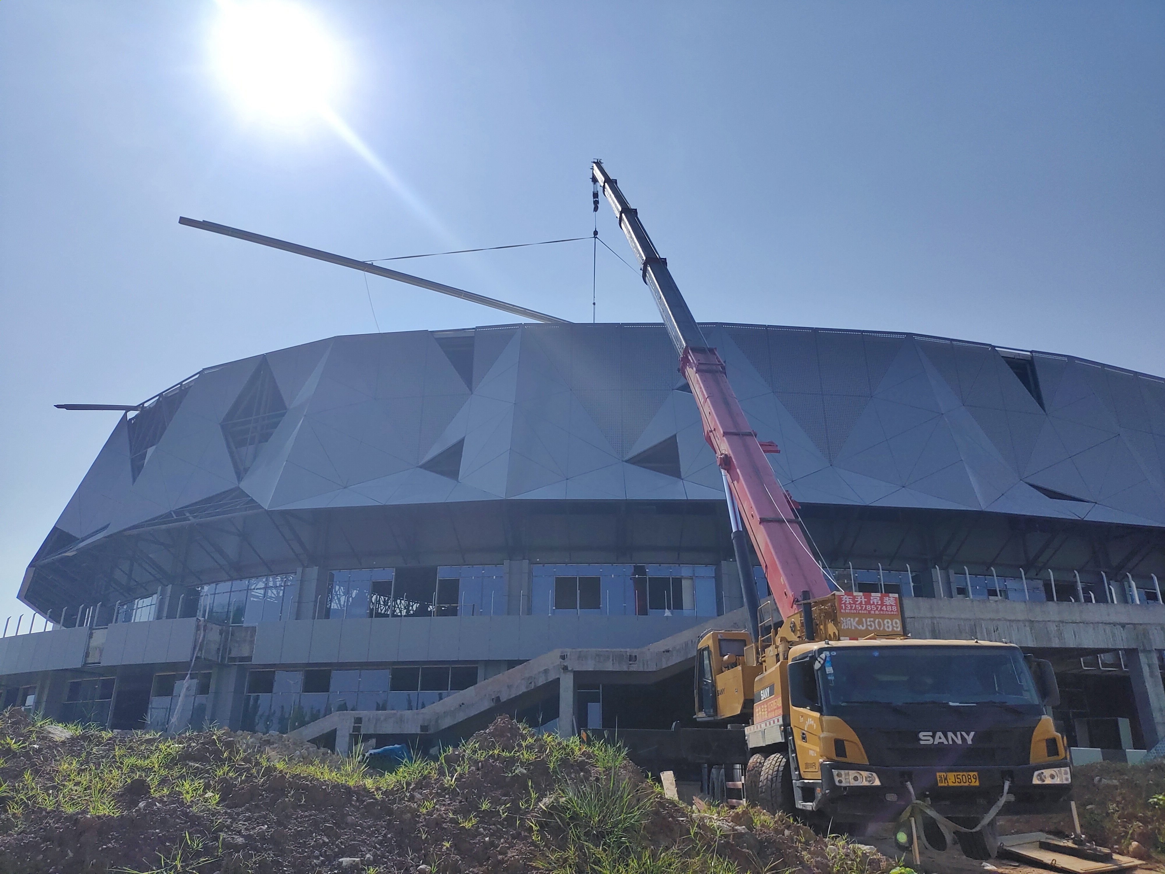 松阳县吊车出租工厂设备吊装,吊装重物时的捆绑事项及要点