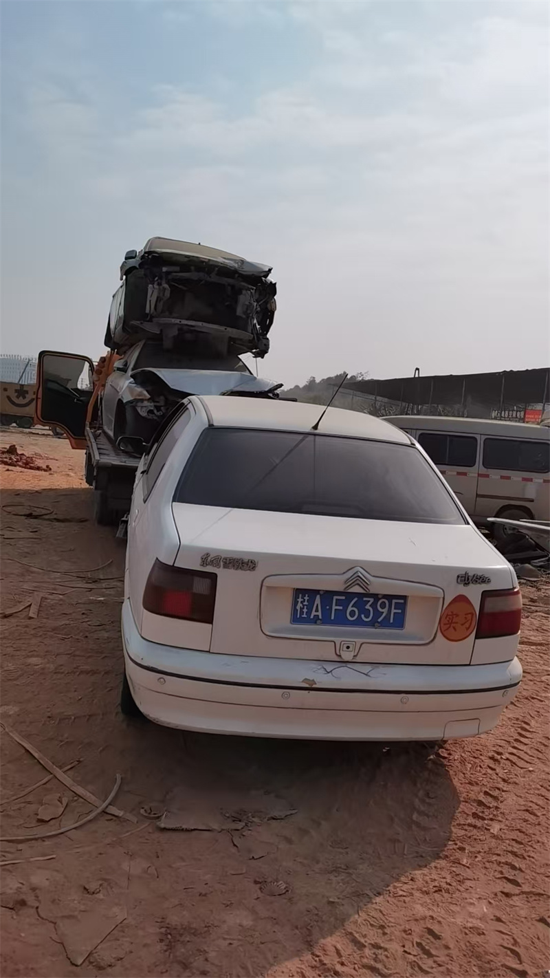 旧车焕新颜？南宁报废车回收来助力