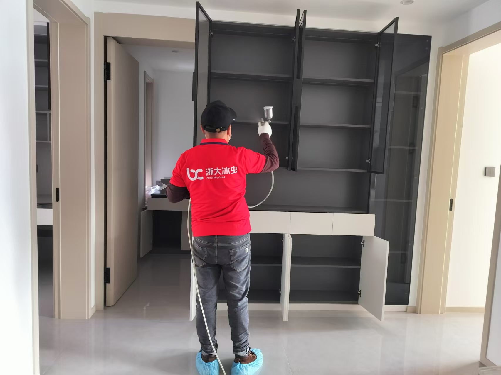 如何在新装修的房子里快速去除甲醛达到安全范围？