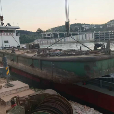 如何精准评估所需吊车的承载吨位？