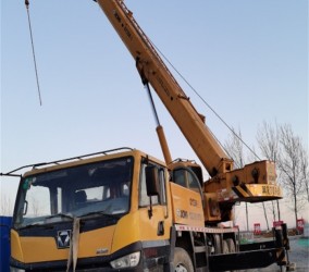 你以为租吊车只看吨位？老司机说这三点才是关键！