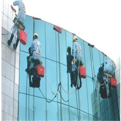 乐清高空外墙清洗：专业团队，焕新如