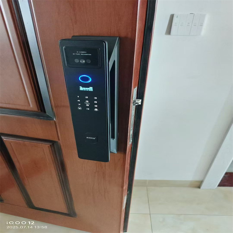 伊犁专业开锁，快速解决锁具难题-- 伊犁金瑞开锁公司