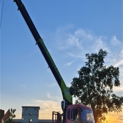 面对景德镇吊车出租市场的众多公司，