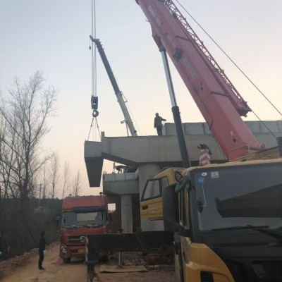 澧县吊车出租：满足您的高空作业需求