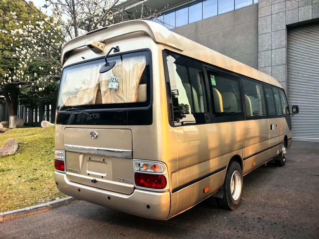 厦门到漳州包车拼车电话-- 厦门到漳州包车拼车总调度