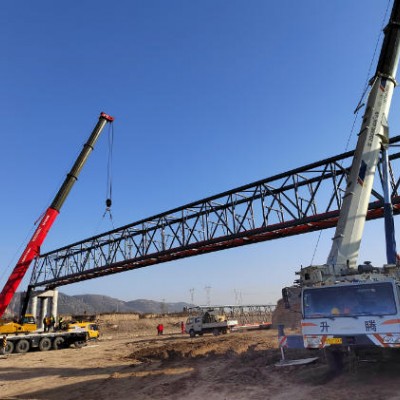 在庆阳，大吨位吊车作业的场地与安全