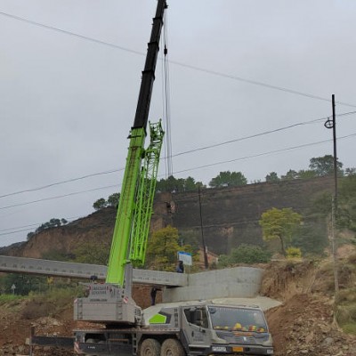 如何选择合适的吊车以满足不同吊装工程的需求？