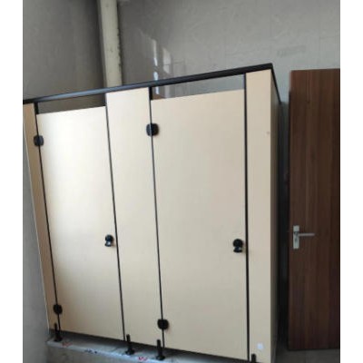 蚌埠快餐店卫生间，如何通过隔断提升