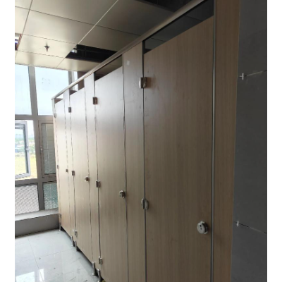 卫生间隔断也有“寿命”，蚌埠用户如